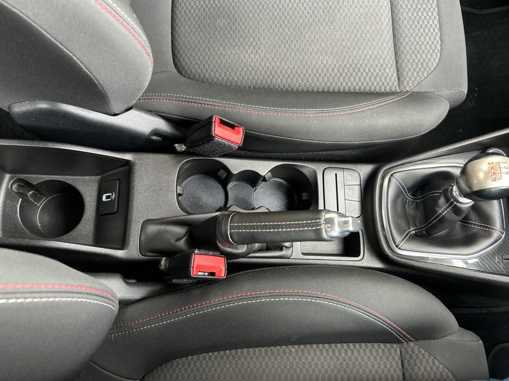 Ford Fiesta - Image 20