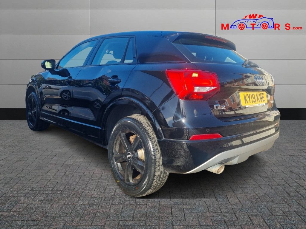 Audi Q2 - Image 6