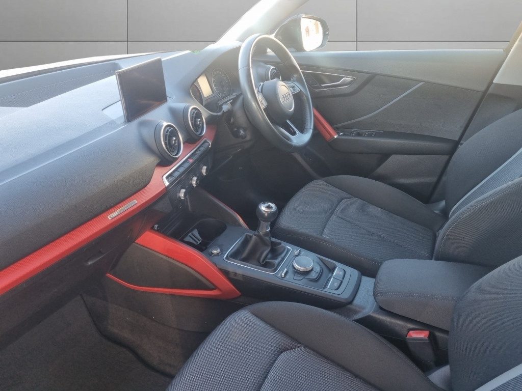 Audi Q2 - Image 12