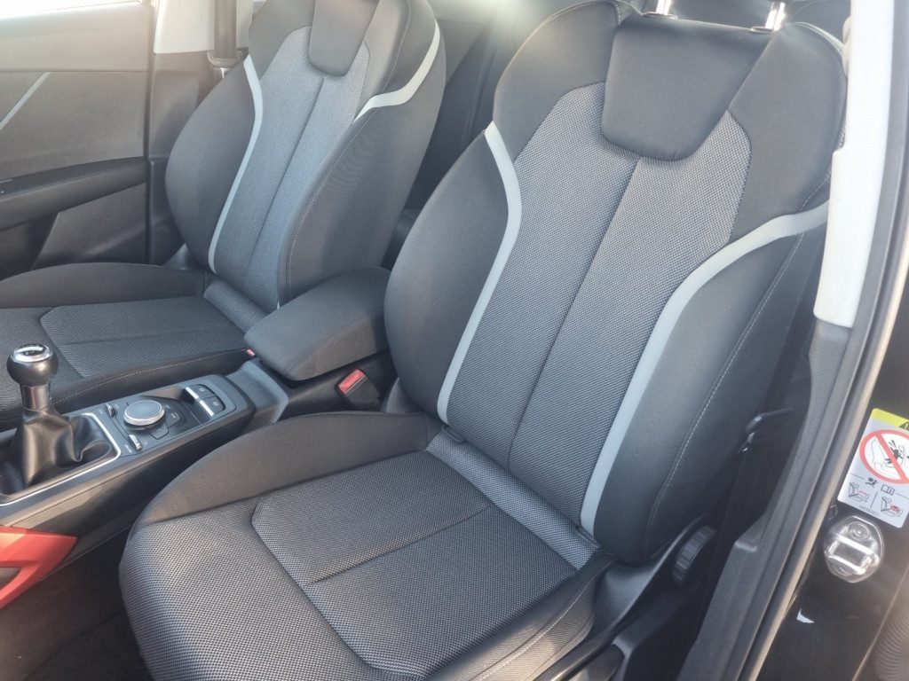Audi Q2 - Image 13