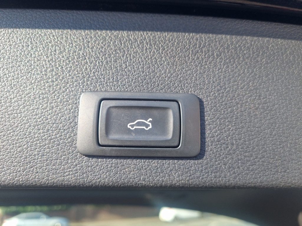 Audi Q2 - Image 18