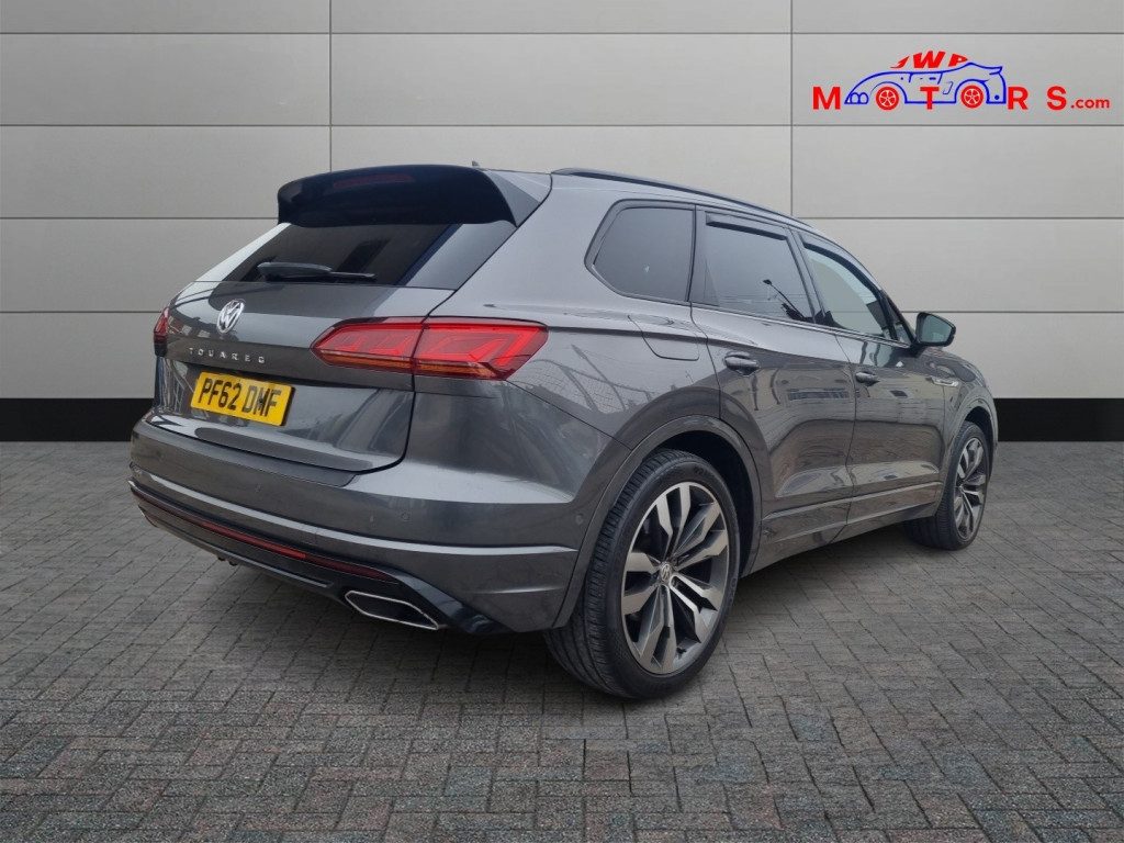 Volkswagen Touareg - Image 8