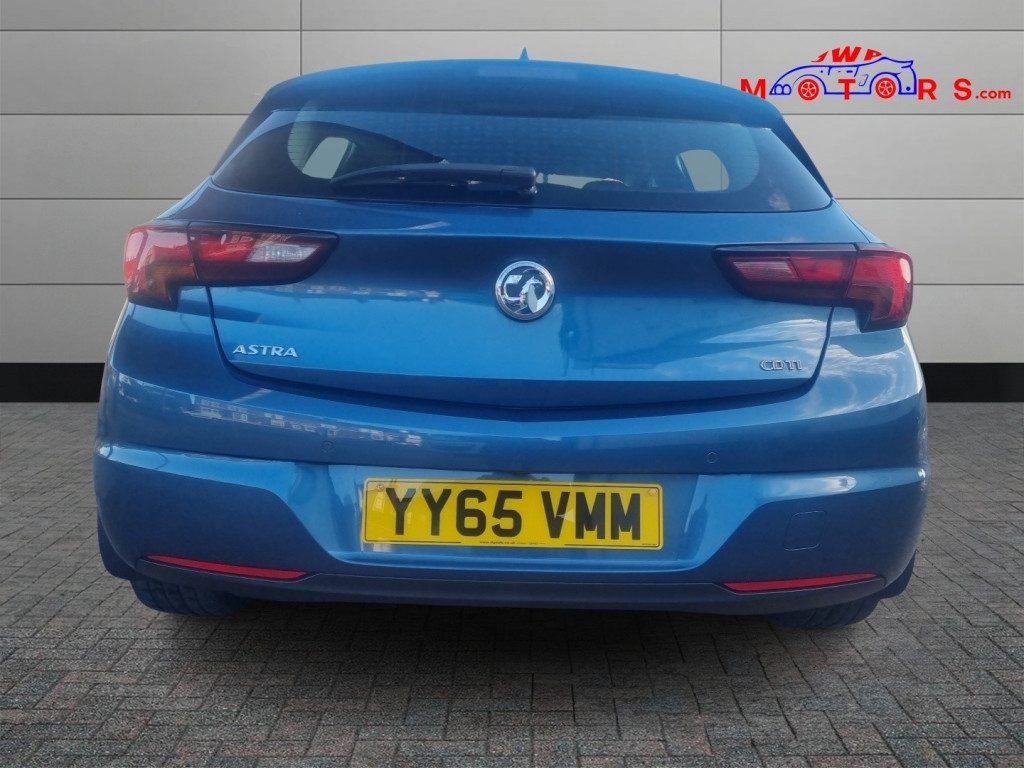 Vauxhall Astra - Image 6