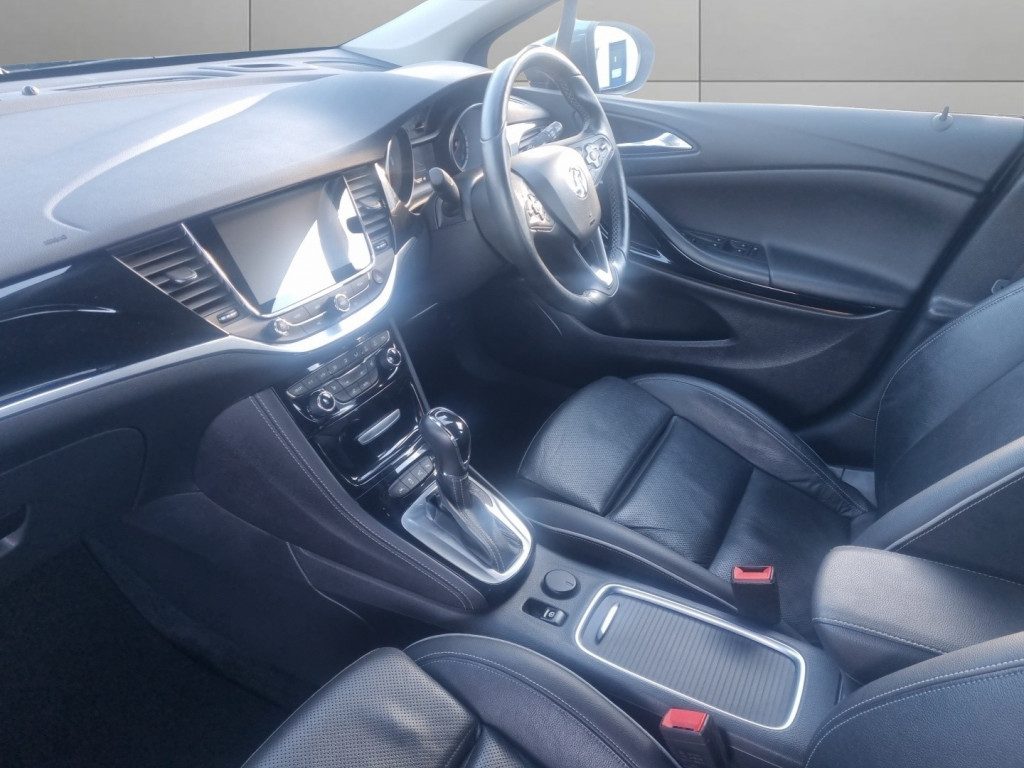 Vauxhall Astra - Image 10