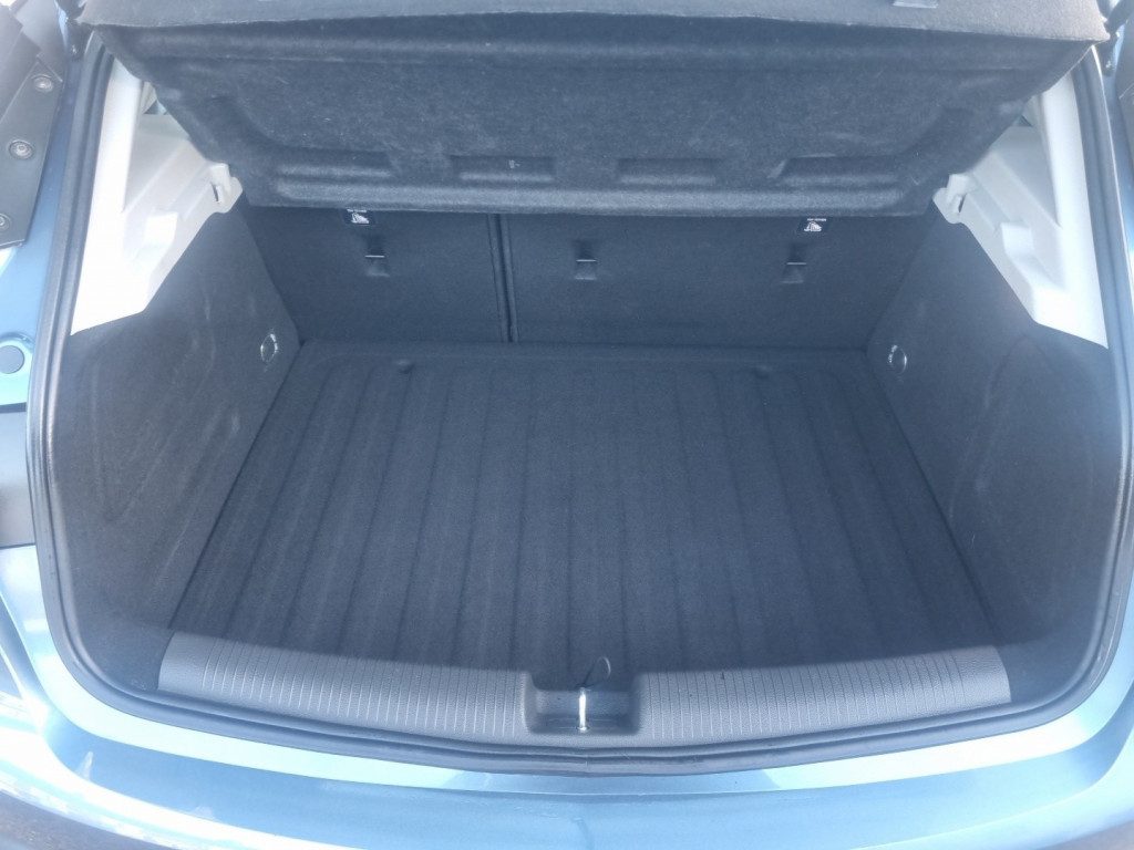 Vauxhall Astra - Image 14