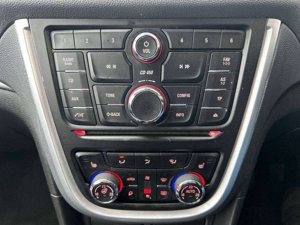 Vauxhall Mokka - Image 17