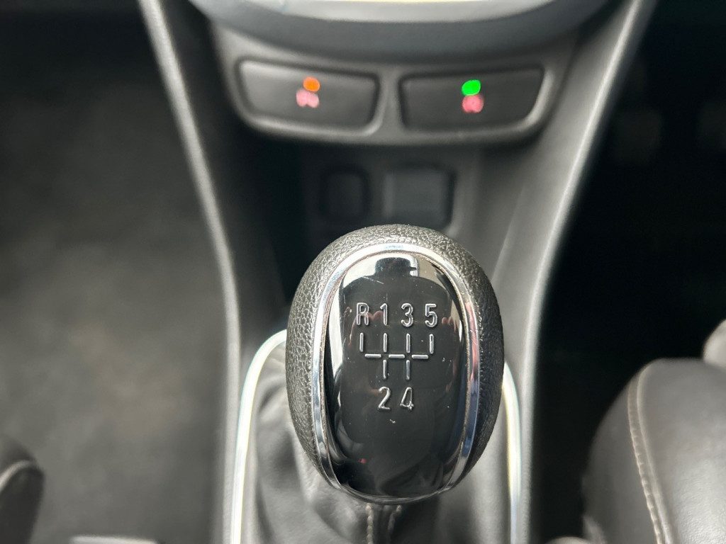 Vauxhall Mokka - Image 18