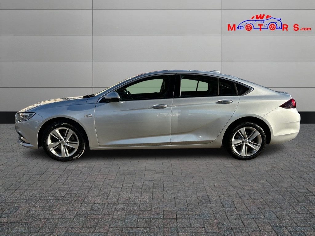 Vauxhall Insignia - Image 5
