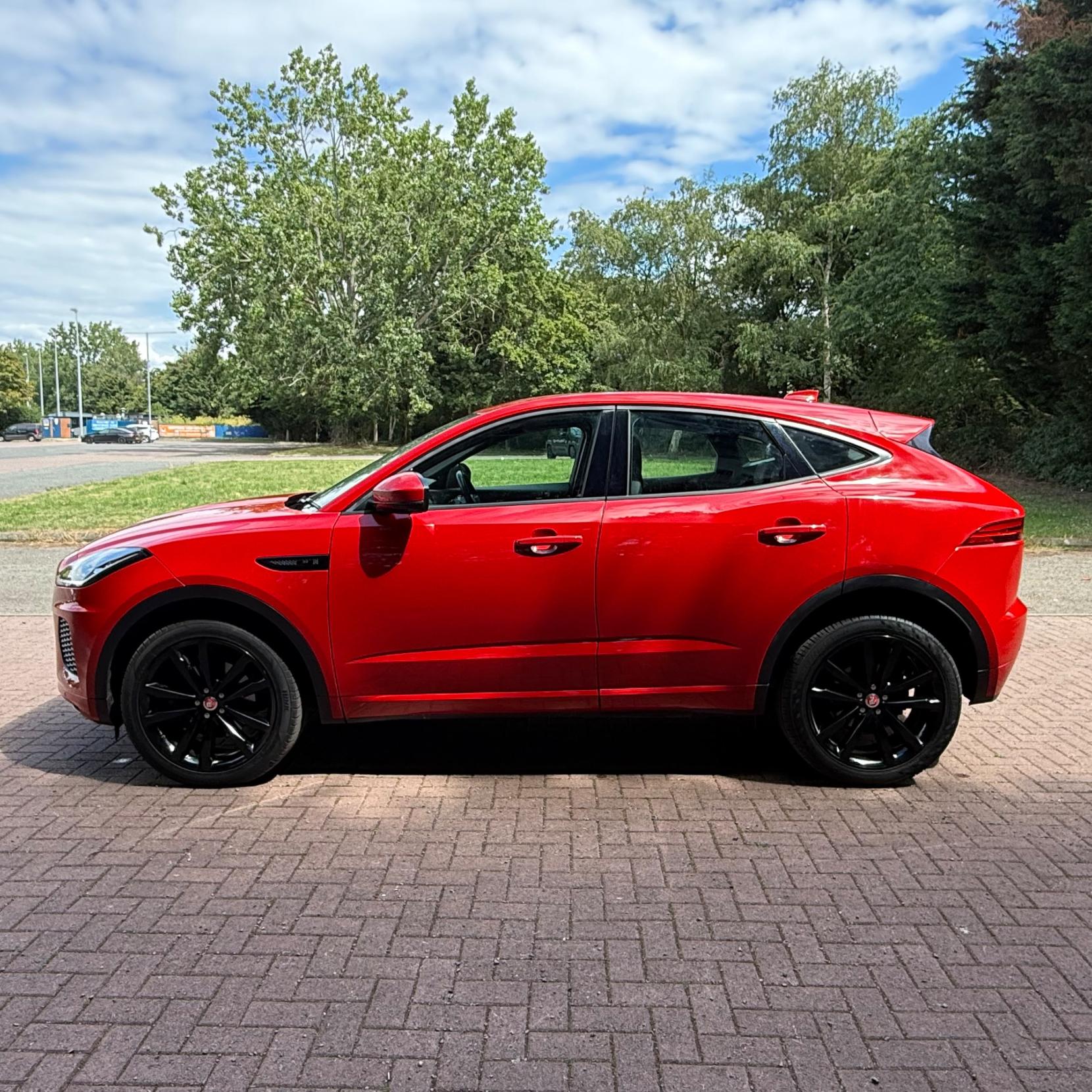 Jaguar E-PACE - Image 8