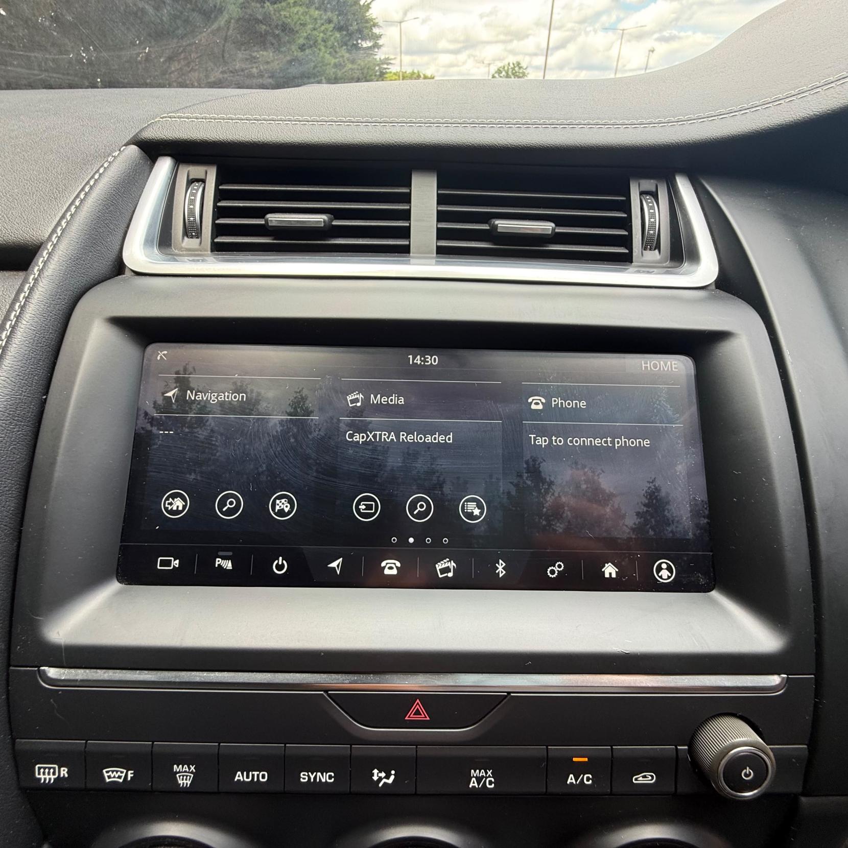 Jaguar E-PACE - Image 19