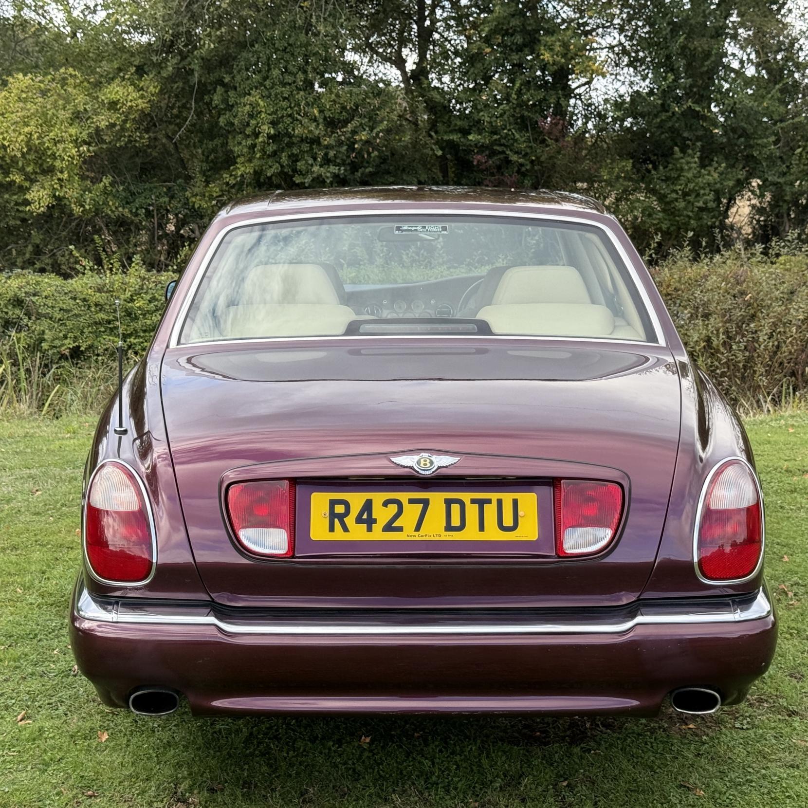 Bentley Arnage - Image 13