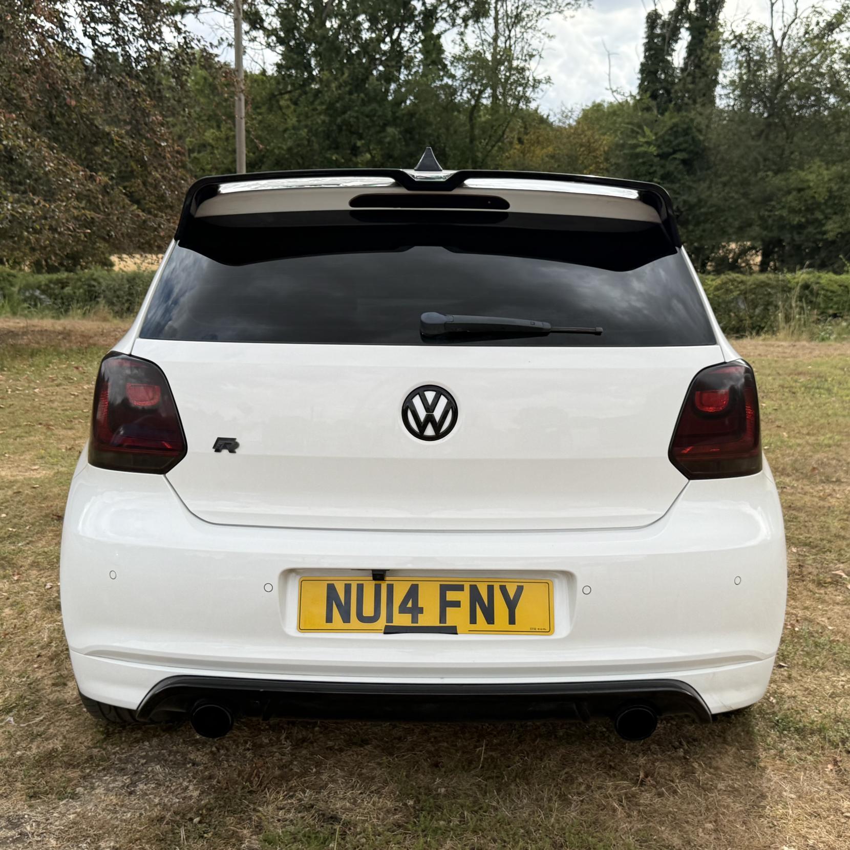 Volkswagen Polo - Image 11