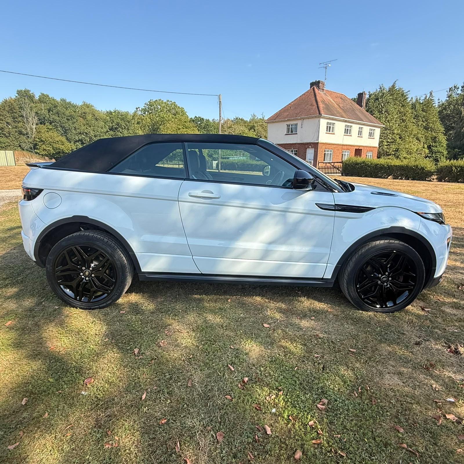 Land Rover Range Rover Evoque - Image 12