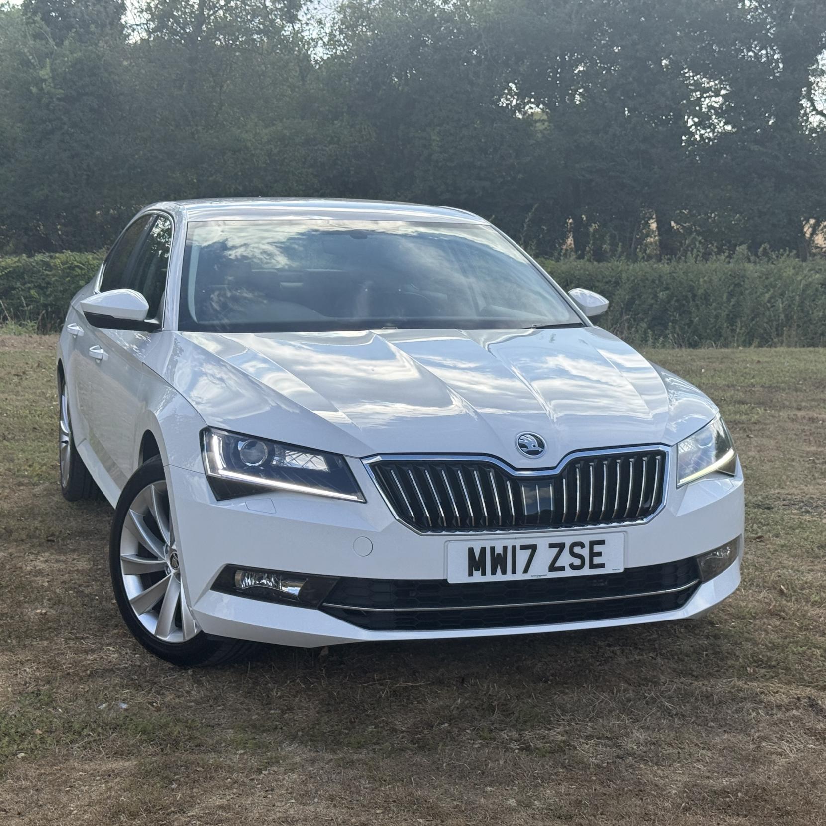 Skoda Superb - Image 4