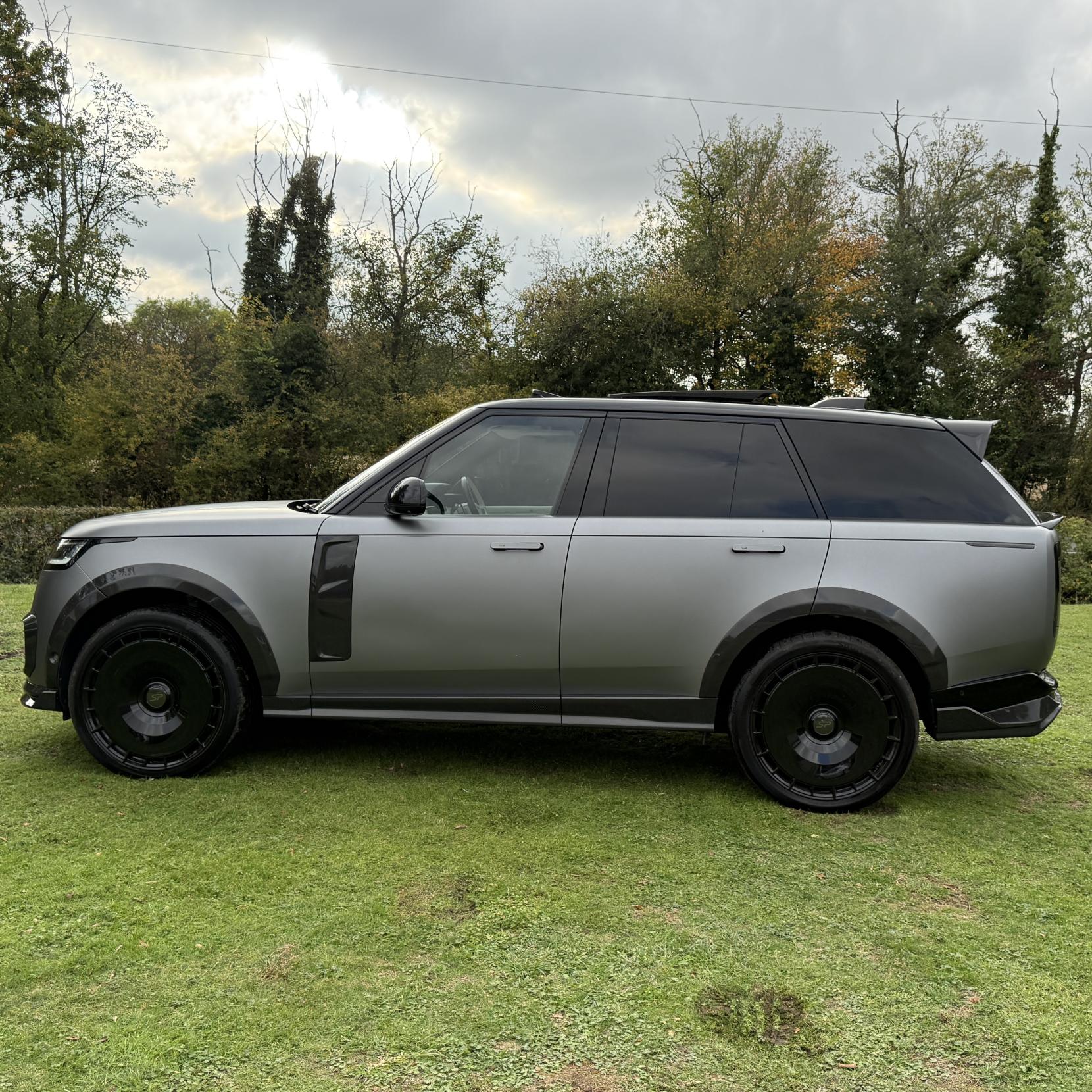 Land Rover Range Rover - Image 3