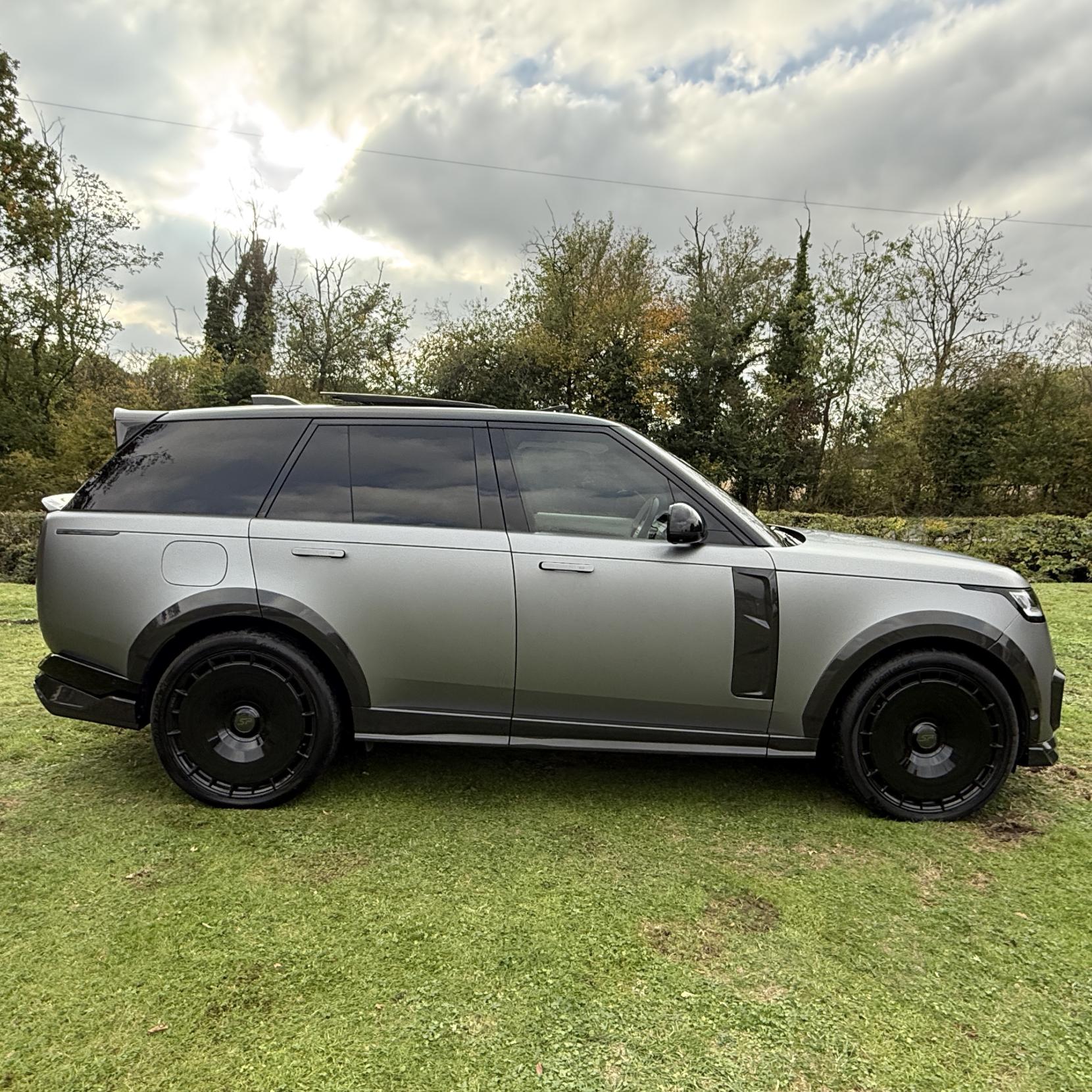 Land Rover Range Rover - Image 10