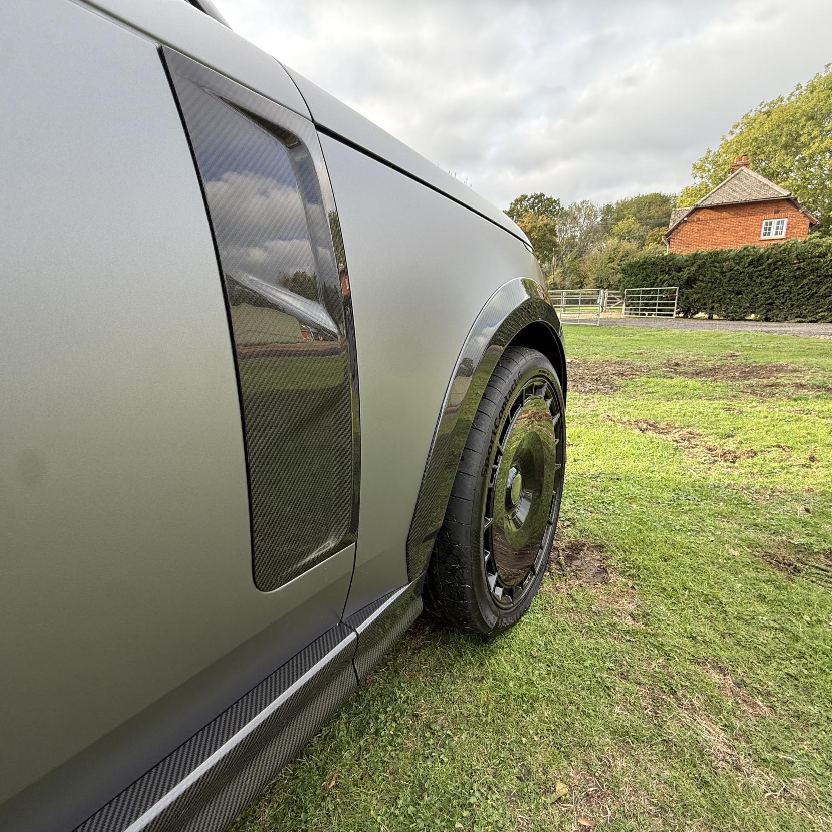 Land Rover Range Rover - Image 19