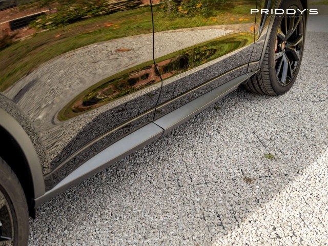 Jaguar F-Pace - Image 10