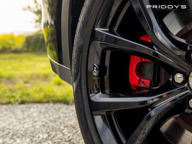 Jaguar F-Pace - Image 15