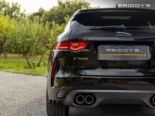 Jaguar F-Pace - Image 16