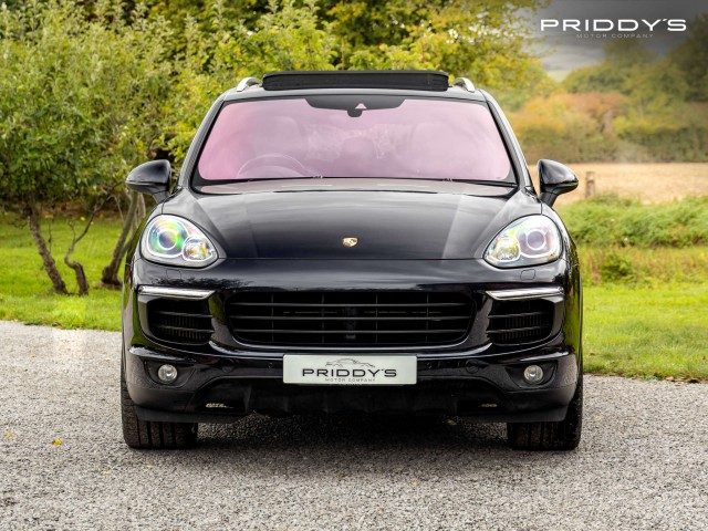 Porsche Cayenne - Image 4