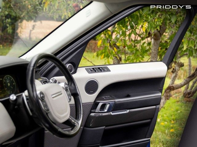 Land Rover Range Rover Sport - Image 14