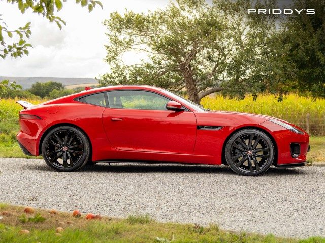 Jaguar F-Type - Image 7