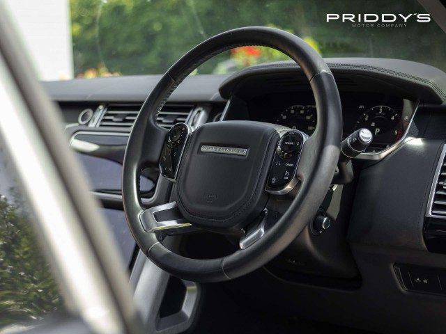 Land Rover Range Rover - Image 15
