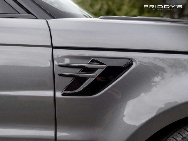 Land Rover Range Rover Sport - Image 14