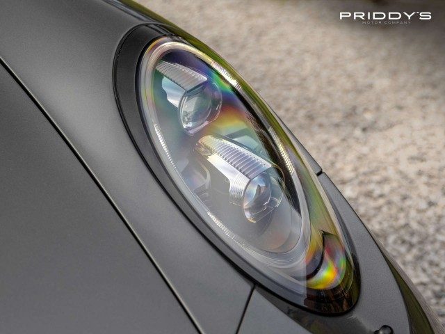 Porsche 911 - Image 10