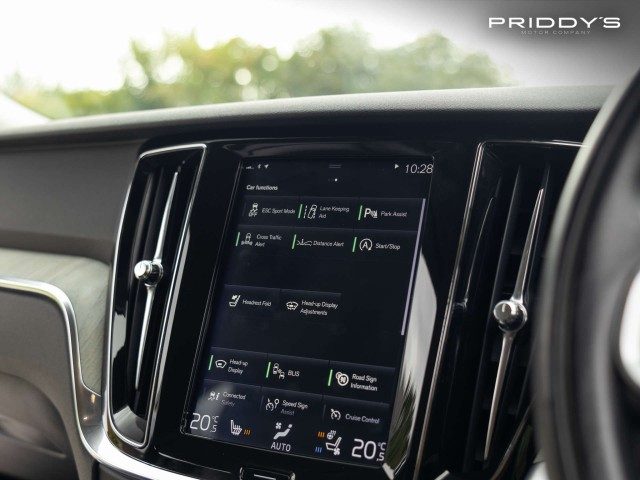 Volvo V60 - Image 16
