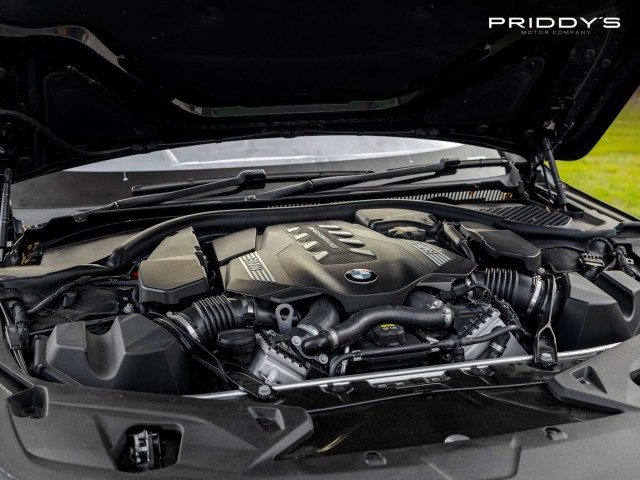 Bmw 8 Series - Image 11