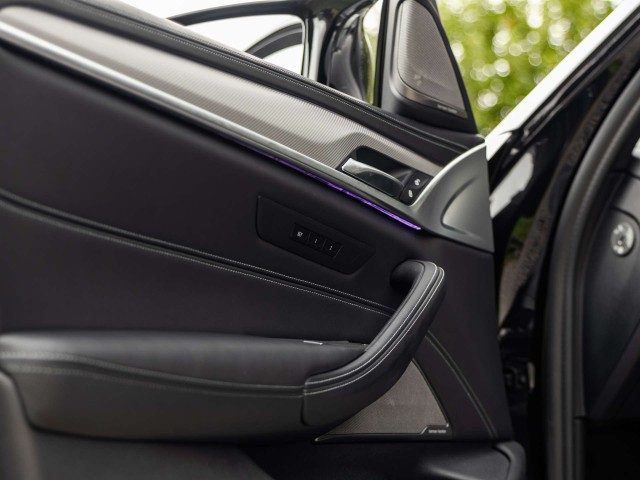 Bmw M5 - Image 12
