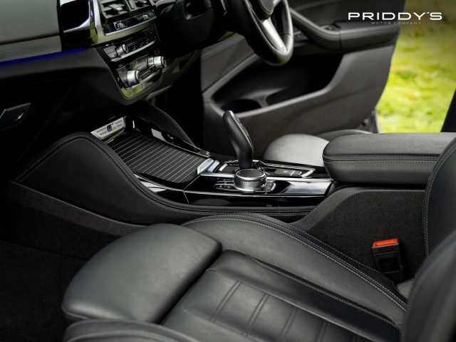 Bmw X4 - Image 18