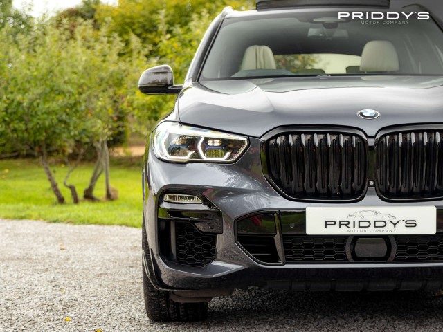 Bmw X5 - Image 14