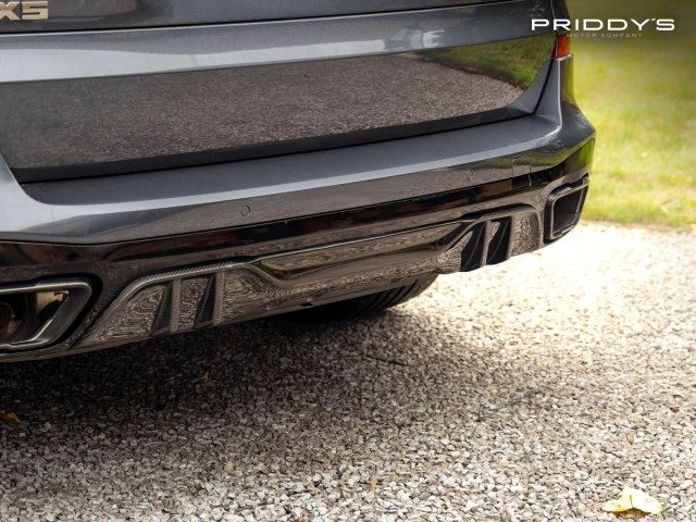 Bmw X5 - Image 17