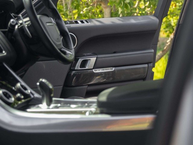 Land Rover Range Rover Sport - Image 10