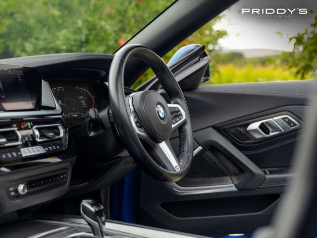 Bmw Z4 - Image 11