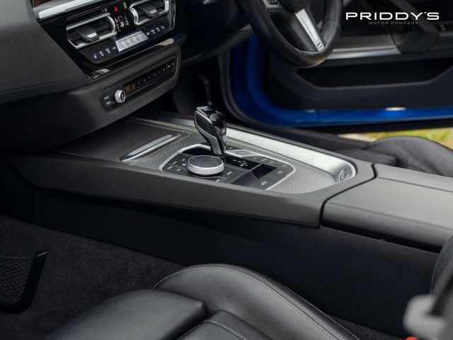 Bmw Z4 - Image 12