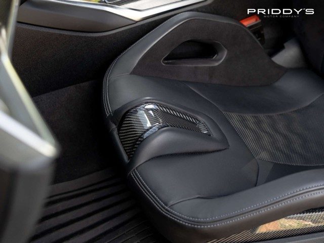 Bmw M3 - Image 17