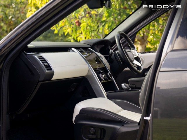Land Rover Discovery - Image 11