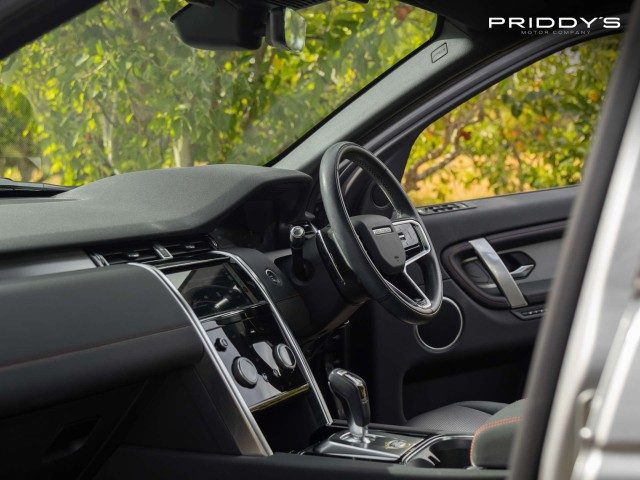 Land Rover Discovery Sport - Image 17