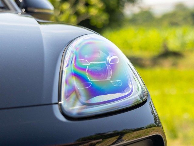 Porsche Cayenne - Image 7