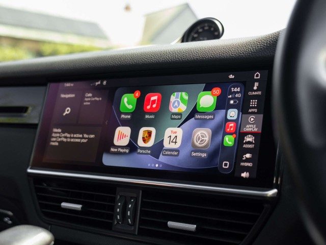 Porsche Cayenne - Image 19