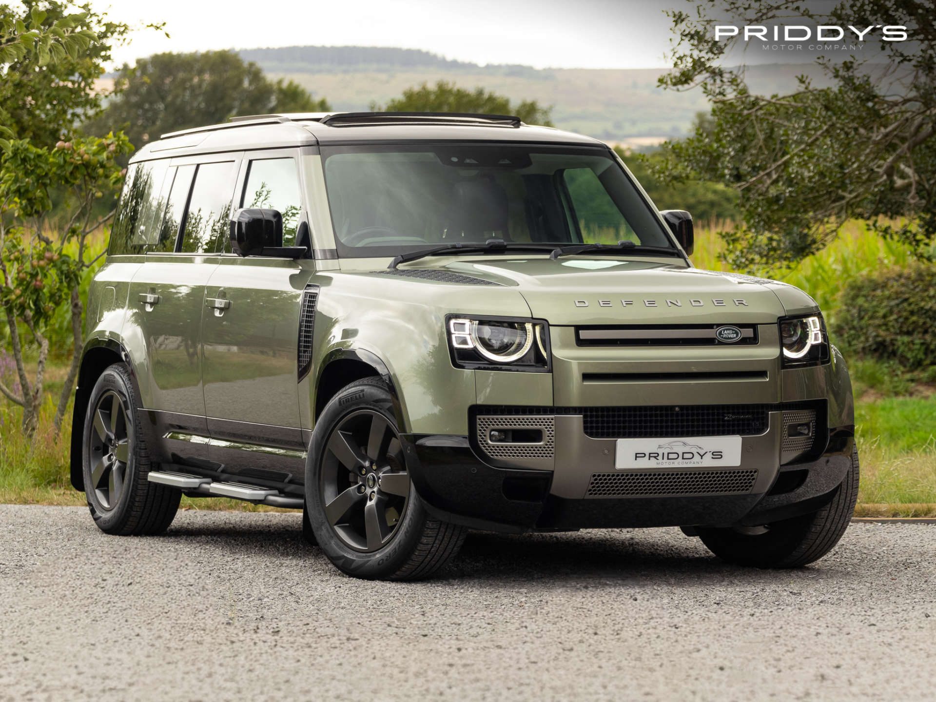 Land Rover Defender - Image 3