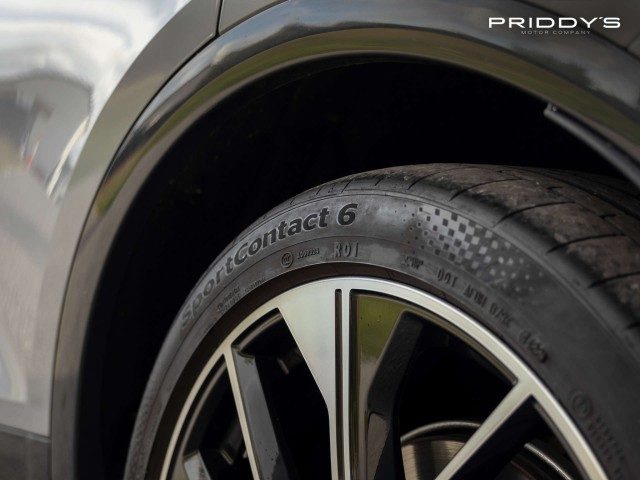 Audi Q5 - Image 17