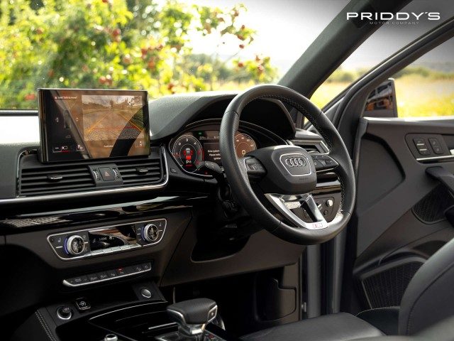 Audi Q5 - Image 18