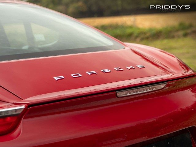Porsche Cayman - Image 18
