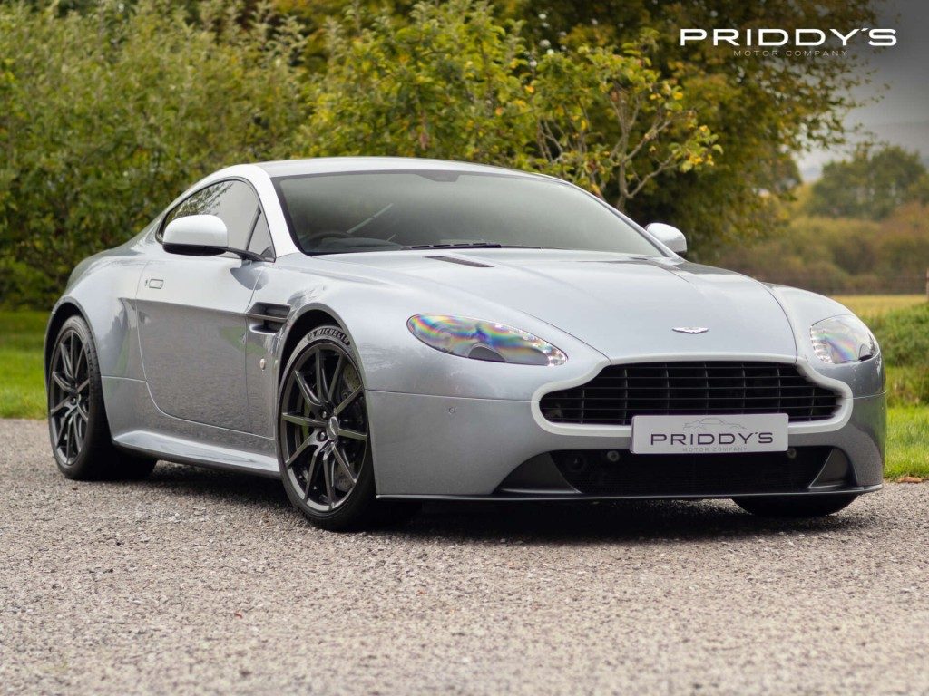 Aston Martin Vantage