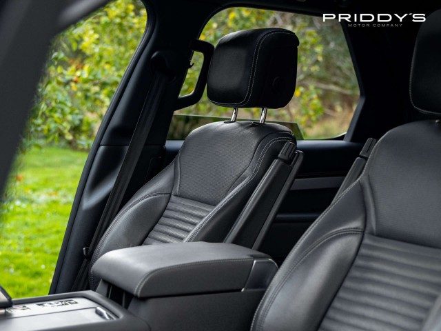 Land Rover Discovery - Image 18